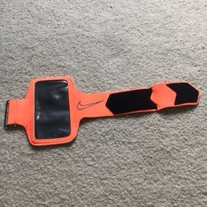 Nike armband for phone/mp3